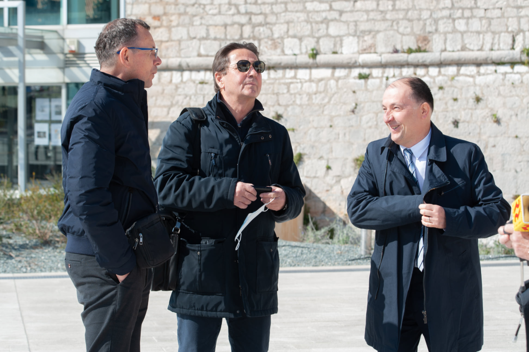 Ivo Glavaš: Neka Burić USKOK-u priča o svojim projektima. Dosta je otimačine, reketarenja, ucjena i pogodovanja