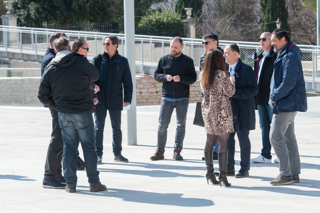 Ivo Glavaš: Neka Burić USKOK-u priča o svojim projektima. Dosta je otimačine, reketarenja, ucjena i pogodovanja