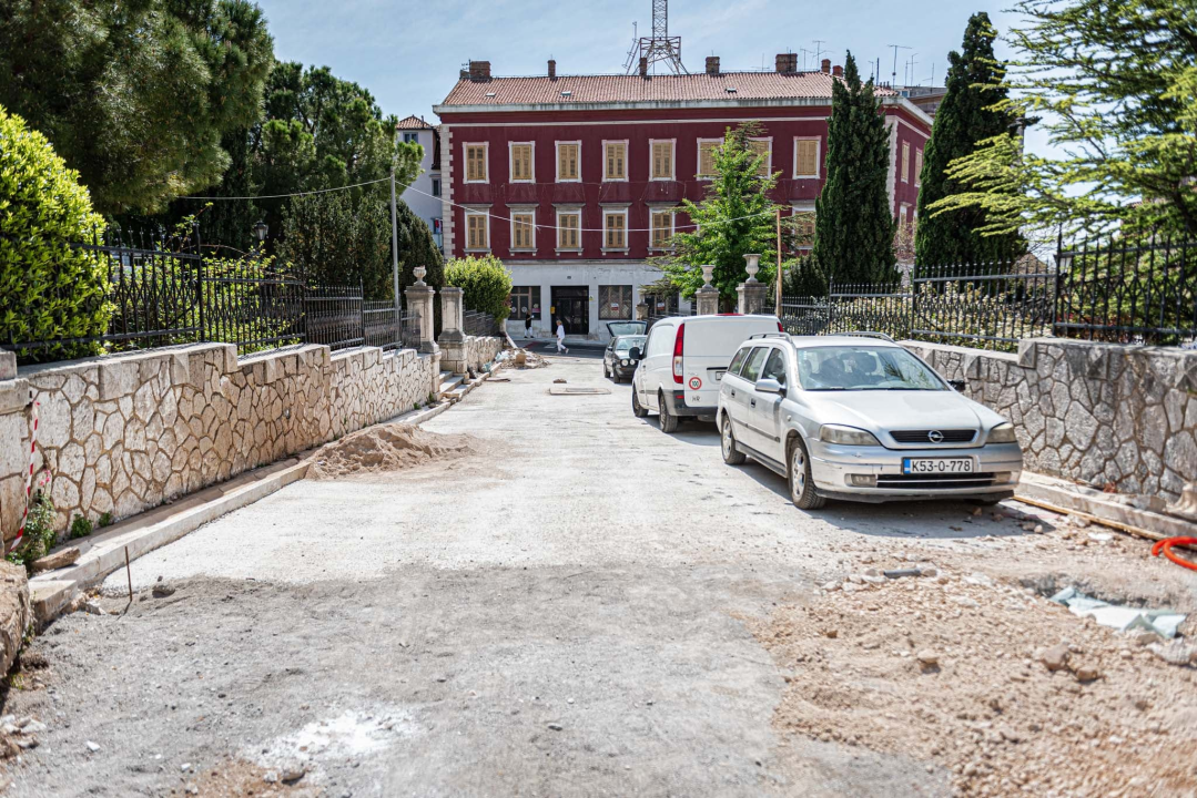 Oteglo se kod sv. Frane: Radovi koji su počeli 11. siječnja trajat će još najmanje 42 dana
