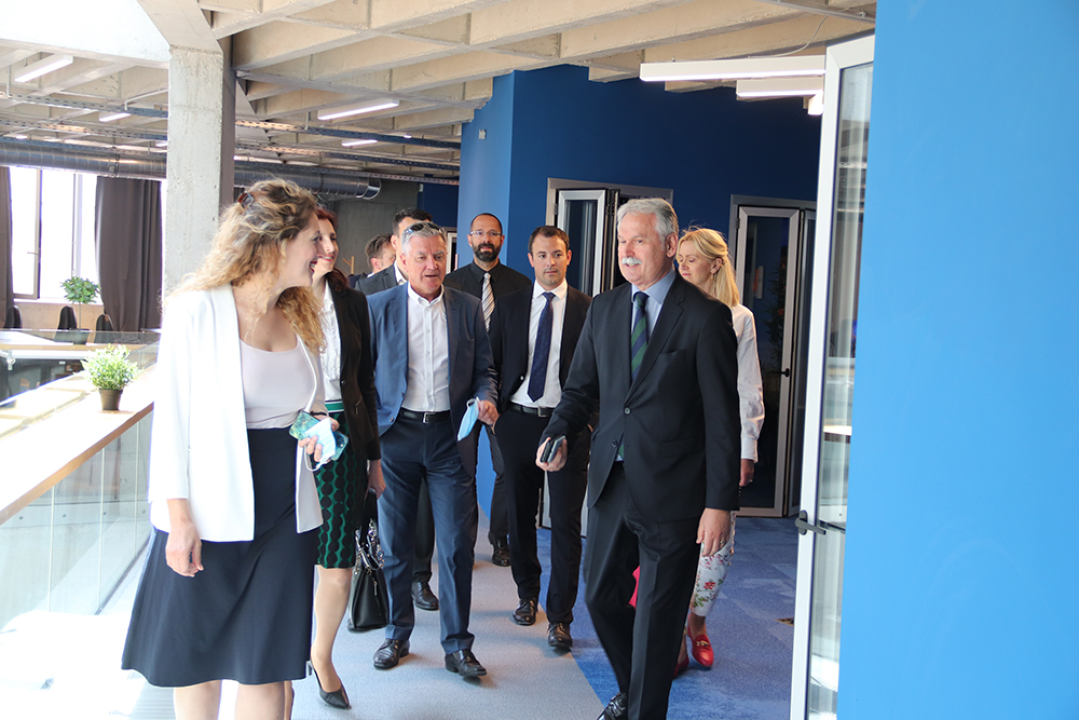 Radovi na Palacinu u poodmakloj fazi: 'Prvi studenti uselit će na ljeto 2022.' 