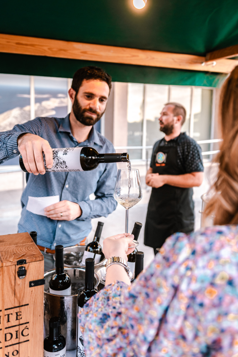 ‘Ako su sinonim Burgundije Chablis i kamenice, zašto sinonim Šibenika ne mogu postati Debit i pidoće’