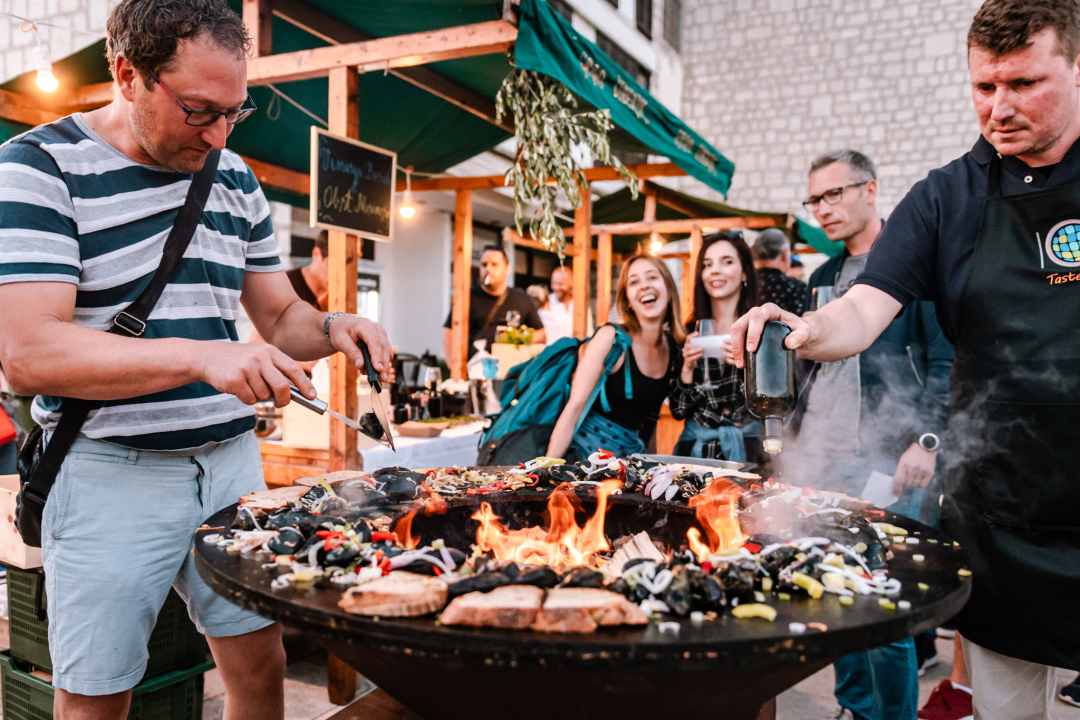 ‘Ako su sinonim Burgundije Chablis i kamenice, zašto sinonim Šibenika ne mogu postati Debit i pidoće’