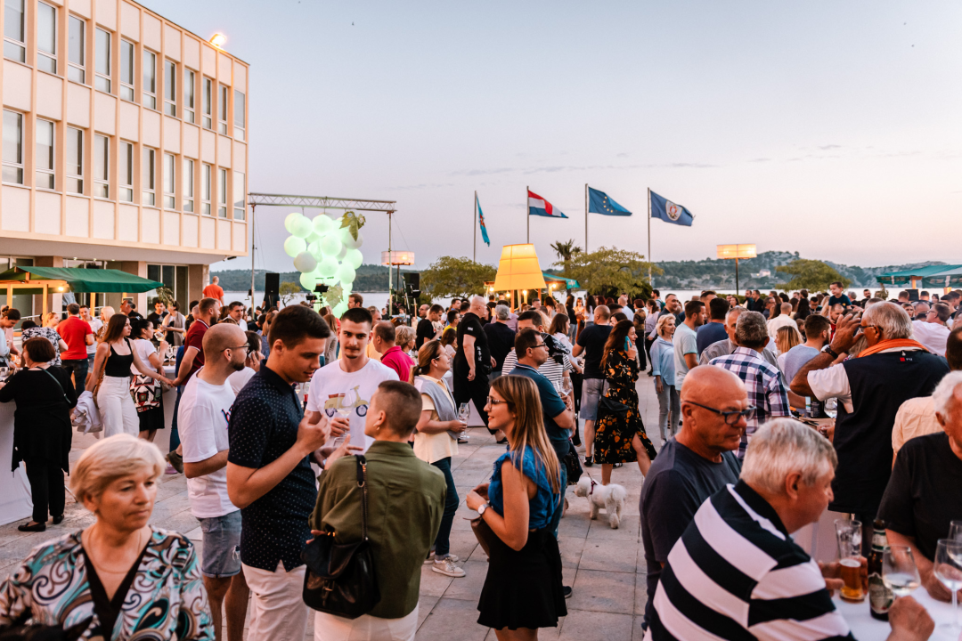 ‘Ako su sinonim Burgundije Chablis i kamenice, zašto sinonim Šibenika ne mogu postati Debit i pidoće’