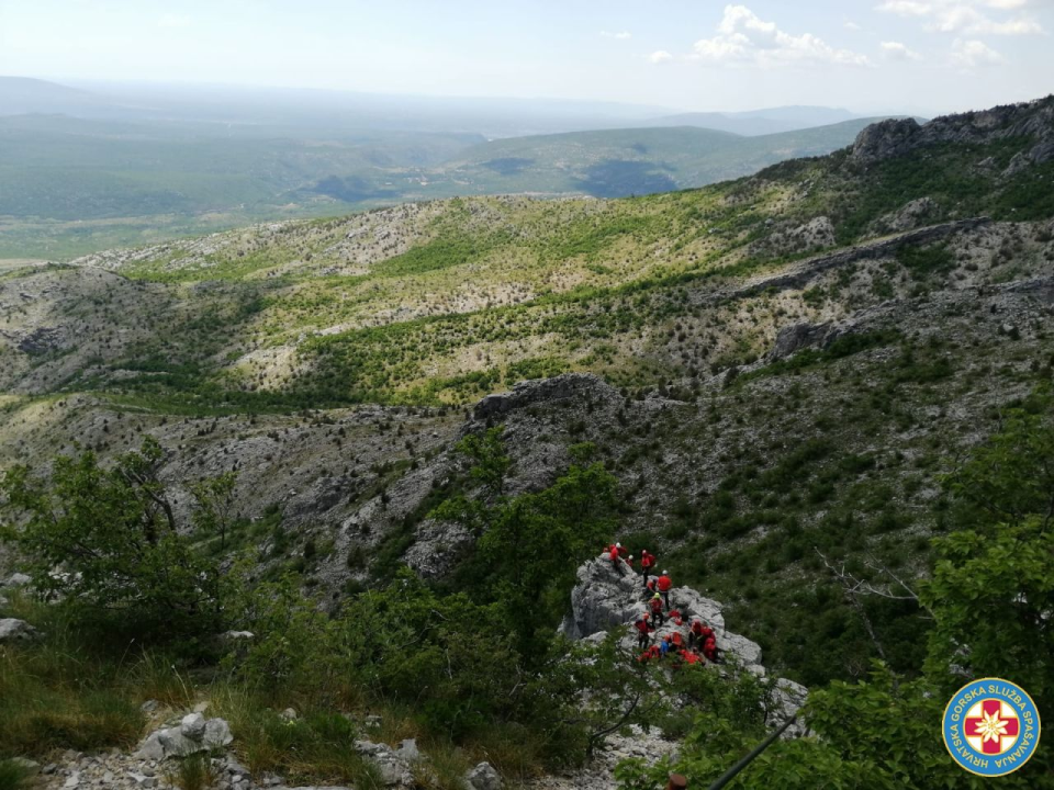 Od obuke do obuke: Pogledajte kako se šibenski GSS-ovci spremaju za akcije spašavanja u planinama