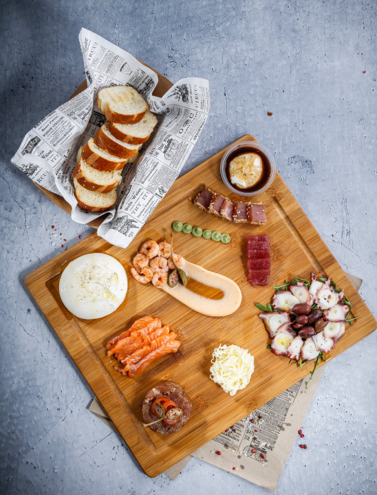 Osladite se ukusnim ribljim delicijama u Fish Delishu u Vodicama!