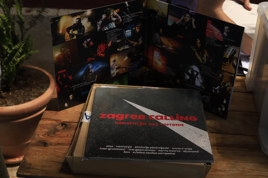 Ako ste slučajno propustili Long Play Day, nemojte Je Veux