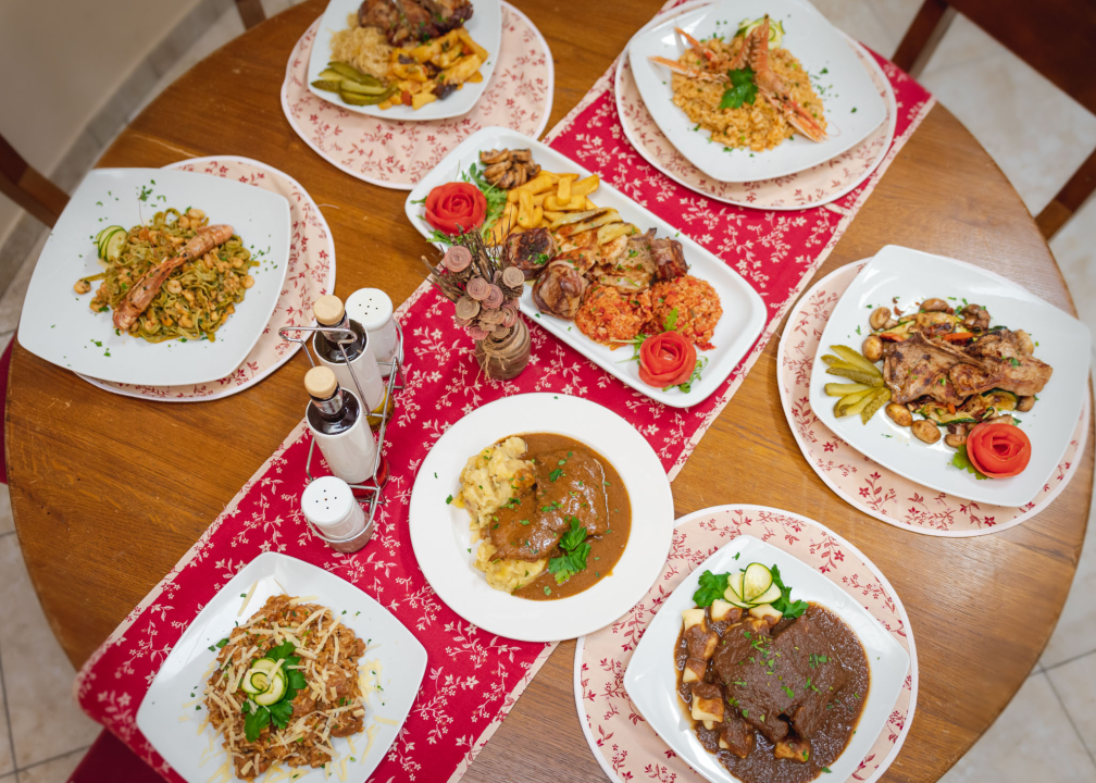 U Antinom guštu uživajte u vrhunskom roštilju uz produženo radno vrijeme! 