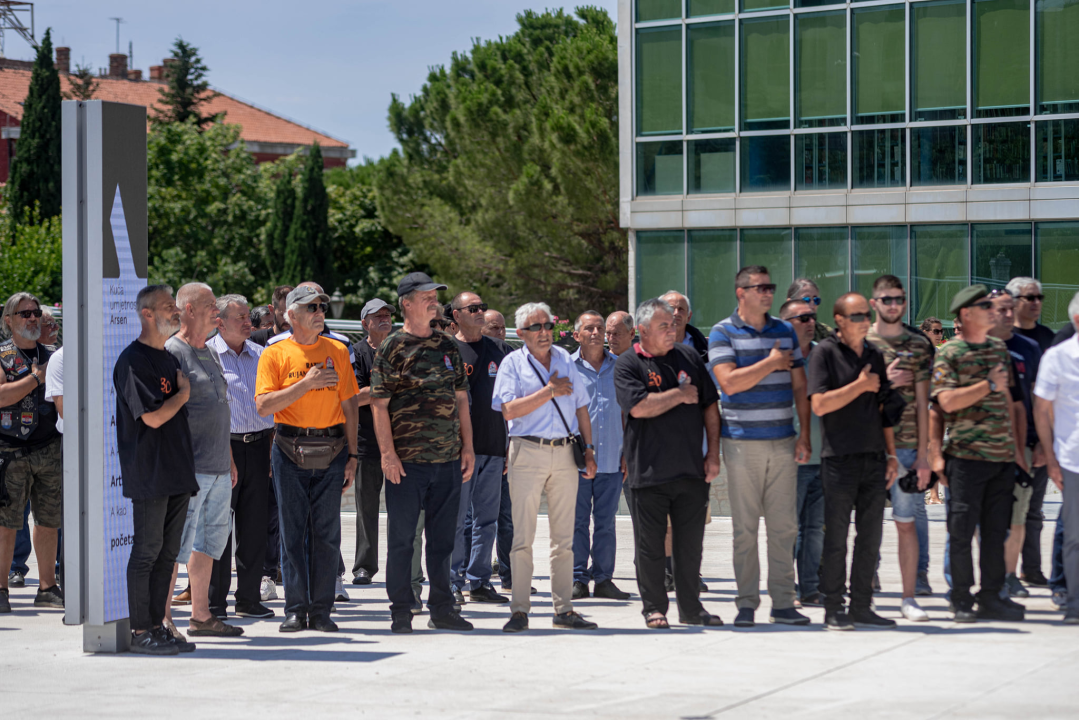 Svečano obilježena 30. obljetnica osnutka 113. brigade: 'Mi smo stvarali tebe i ti nas, do kraja života ostaješ u našim srcima' 