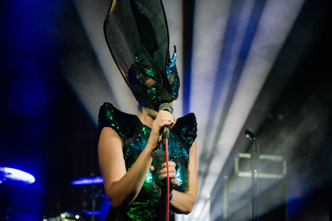 Ekipa na tvrđavi plesala je sinoć na Nipplepeople i Jonathan: Pogledajte atmosferu    