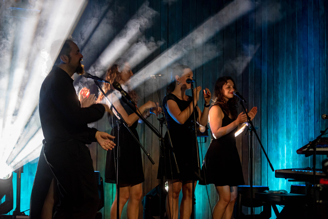 Pipsi i J.R. August bili su izvrsni sinoć na sv. Mihovilu: Pogledajte kako je bilo na koncertu