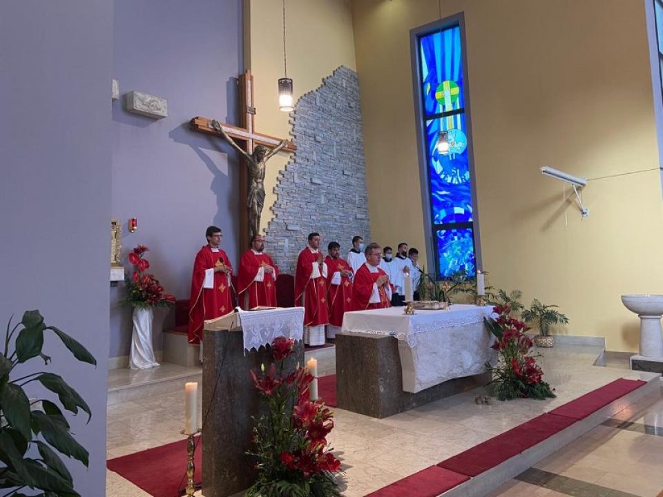 Na Vidicima proslavljen sv. Petar uz oproštaj od fra Ivana: 'Ipak smo mi samo ljudi, ili ljudima poslani'