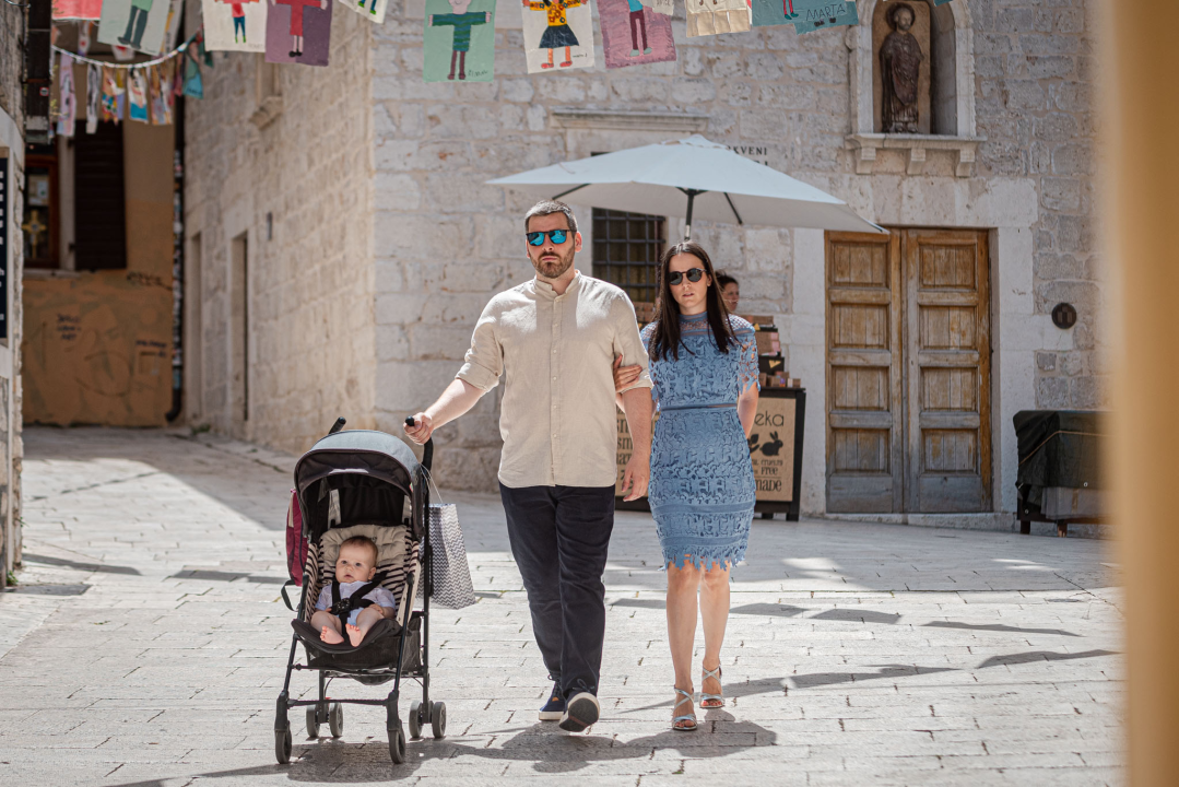 Modno osviještene sugrađanke pokazale kako biti stajliš po visokim temperaturama 