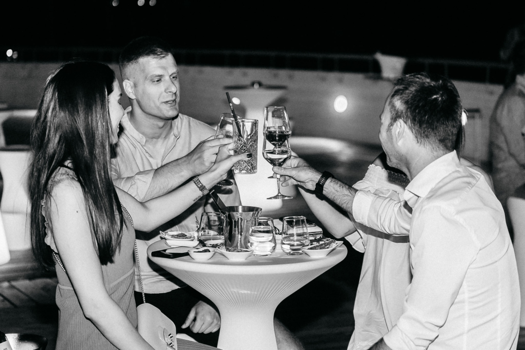 Otvorena je sezona evenata na Roof Baru: U posebnoj atmosferi možete uživati svaki vikend! 