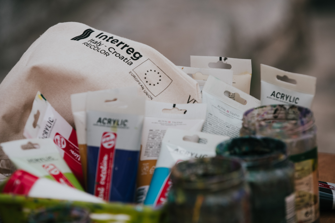 Mala loža na tri dana postaje kulisa stranih i domaćih slikara