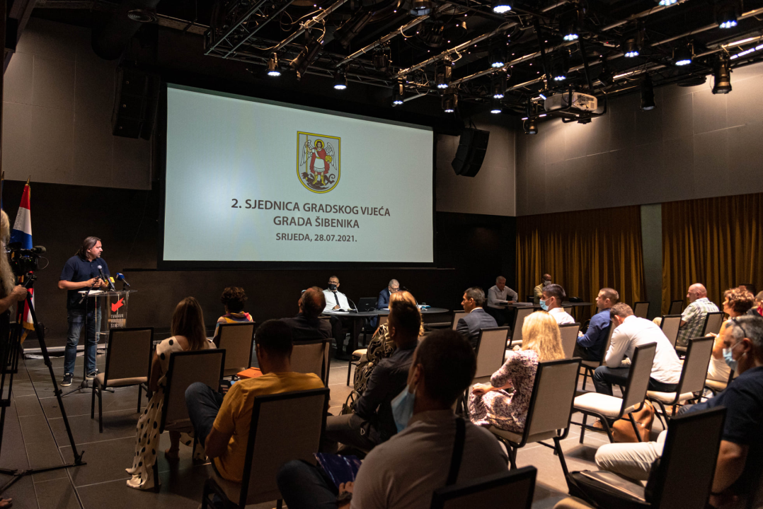 Pročitajte što su sve danas usvojili šibenski gradski vijećnici i pogledajte fotogaleriju s druge sjednice  