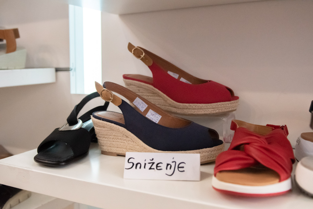 Iskoristite odlične sezonske popuste na obuću i opremite se jedinstvenim 'must have' komadima!