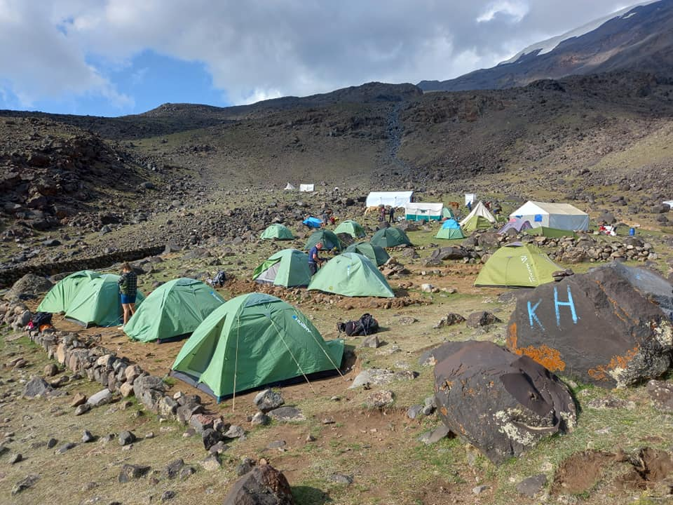 Osam šibenskih planinara popelo se na najviši vrh Turske, 5137 metara visok Ararat