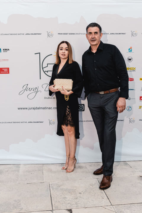 Proslava Društva Juraj Dalmatinac donijela dašak glamura: Birala se najbolja garderoba, poziralo se kao na modnoj pisti