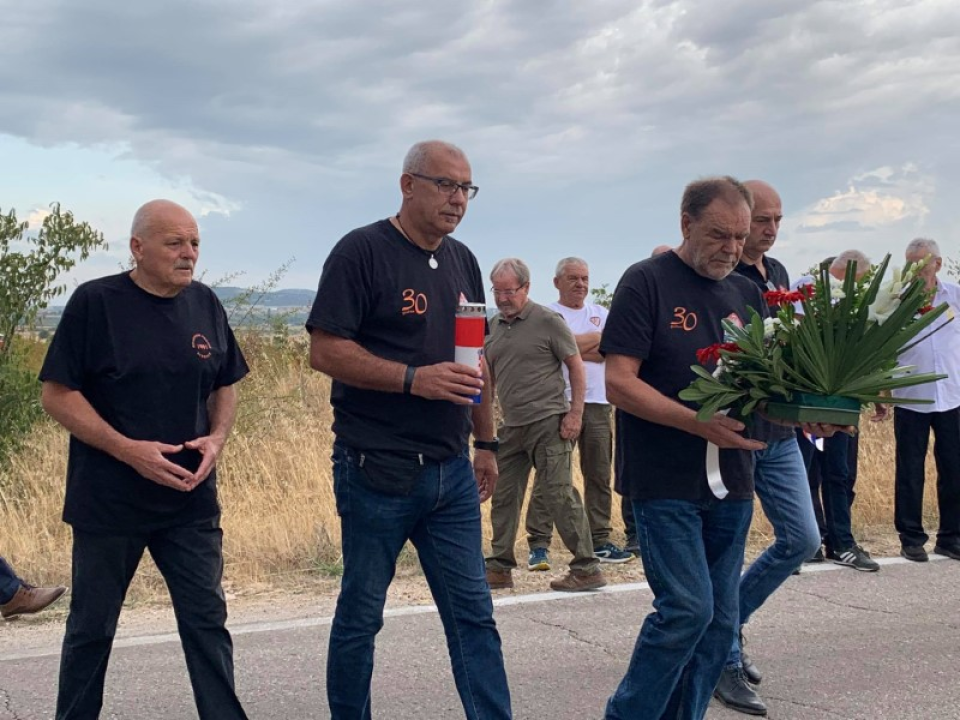 Položeni vijenci: Sjećanje na heroja Marinka Karduma i sve hrvatske branitelje koji su dali život za slobodu