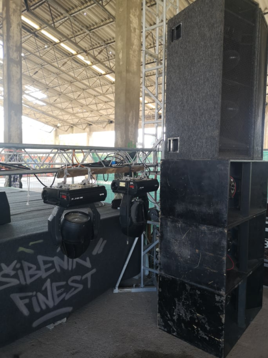 Sve je spremno za koncerte Urbana i Majki: Lokacija je natkrivena, šator za testiranje postavljen