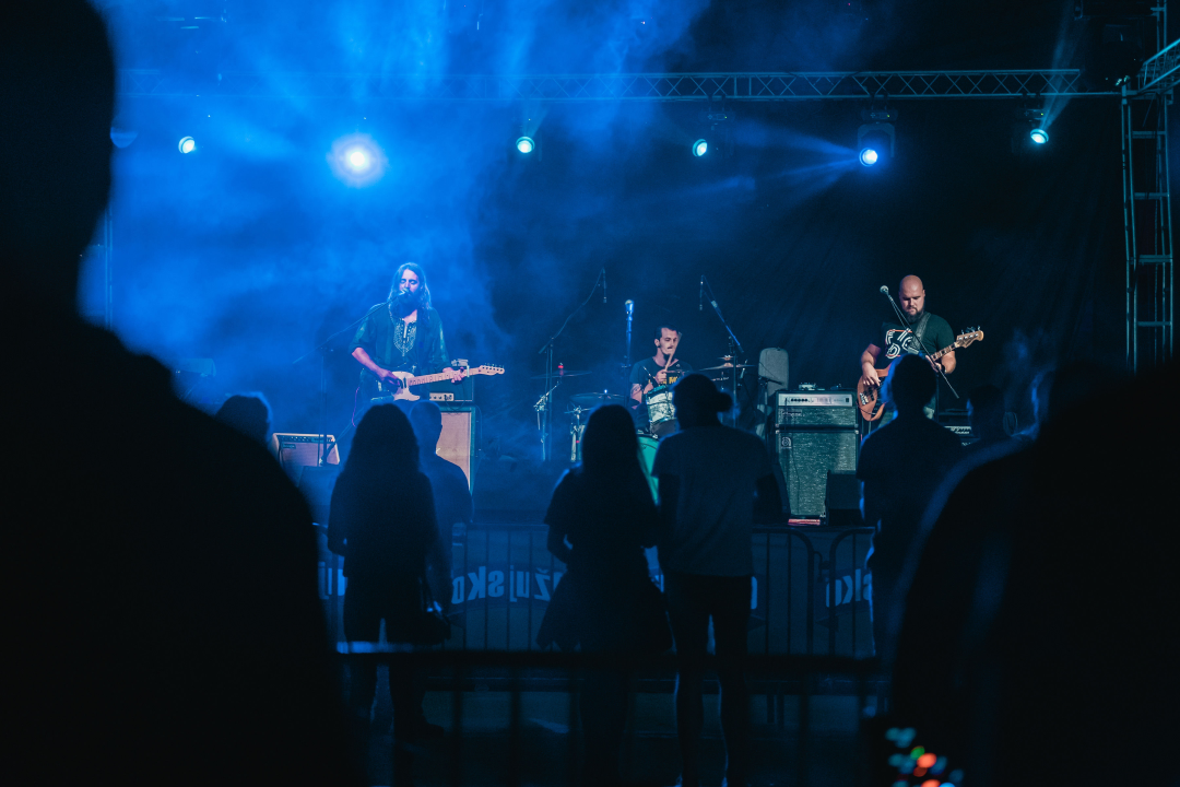 Goran Bare i Majke fantastični u Hali Šibenik, pogledajte atmosferu s koncerta