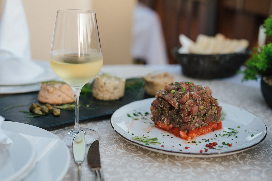 Vodički restoran Scala prava je gastro oaza: Ugrijte se njihovim domaćim jelima! 