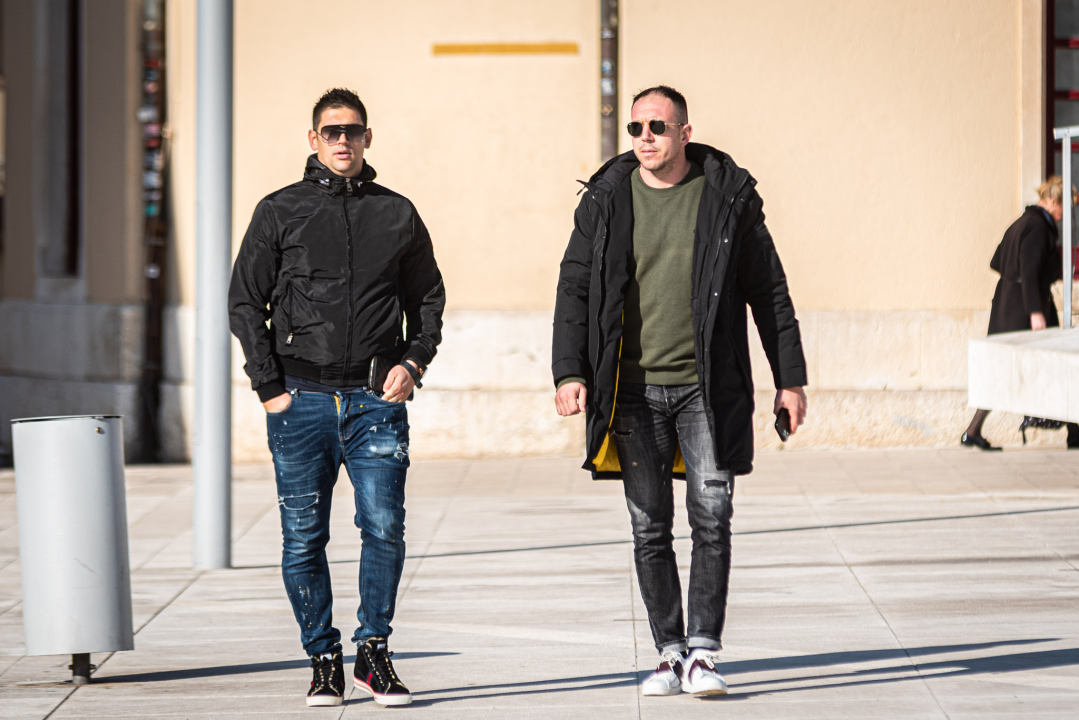 Vladarice modnog đira pokazale kako izgleda modni look za desetku  