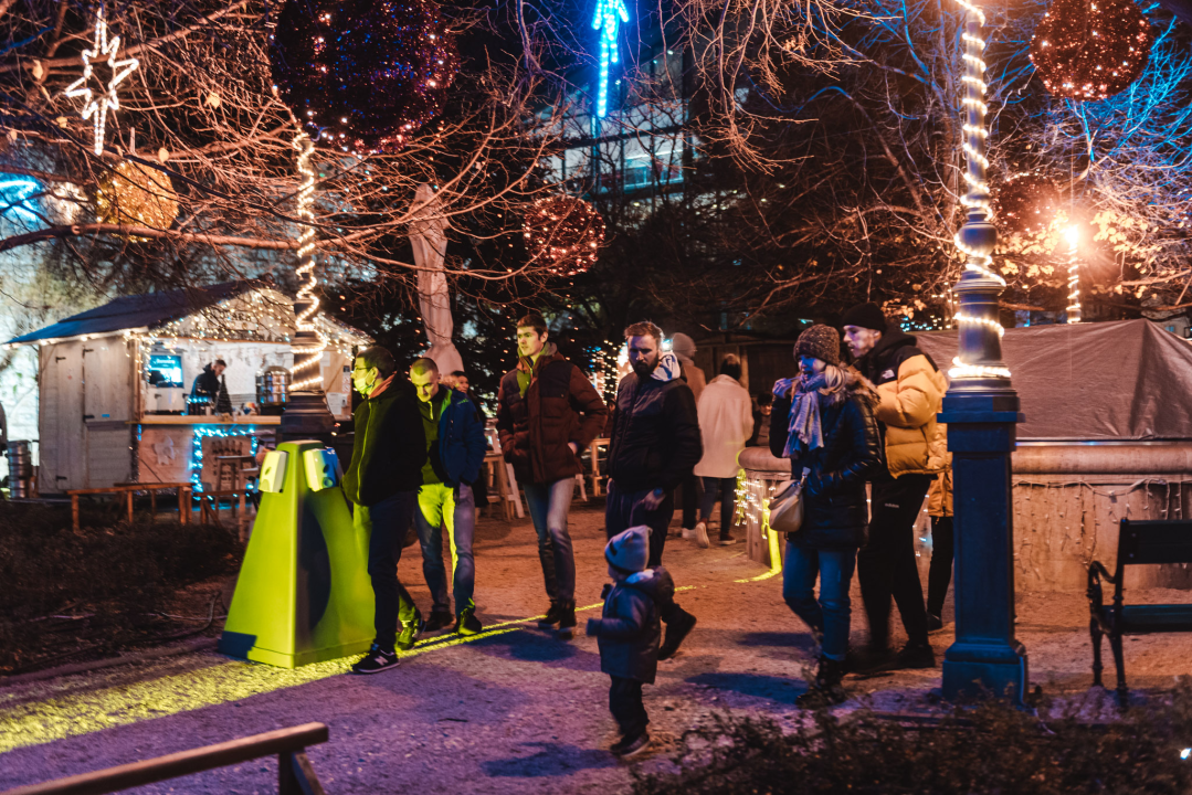 Počela je Adventura: Šibenčani već degustiraju ponudu, a u 20 sati počinje ples uz BluVinil