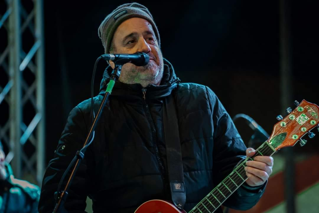 Neno Belan i Fiumensi otvorili Advent u Kninu: Pogledajte atmosferu 