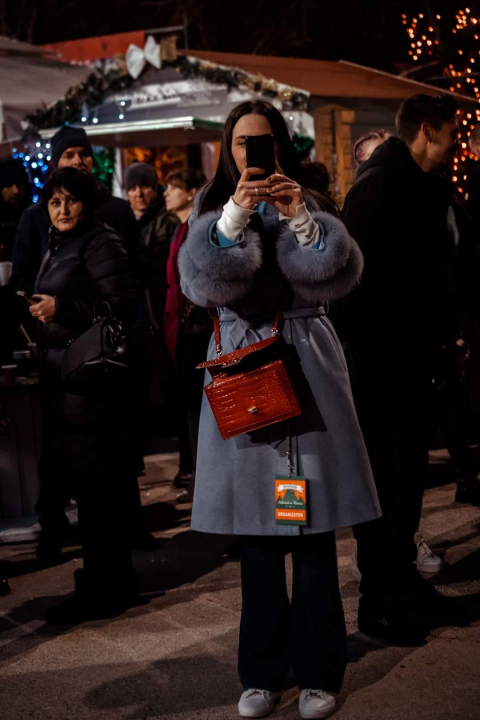 Neno Belan i Fiumensi otvorili Advent u Kninu: Pogledajte atmosferu 