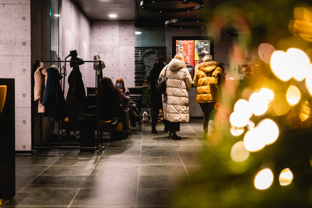 ‘Love will tear us apart’ u Arsenu: Vrhunski ples, vrhunska glazba i slučajni plesač iz publike