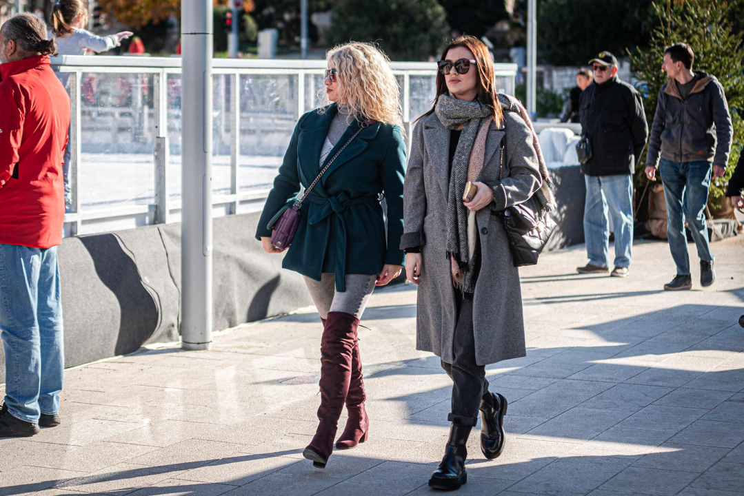 Lijepe Šibenčanke pokazale koji su to 'it' kaputi sezone