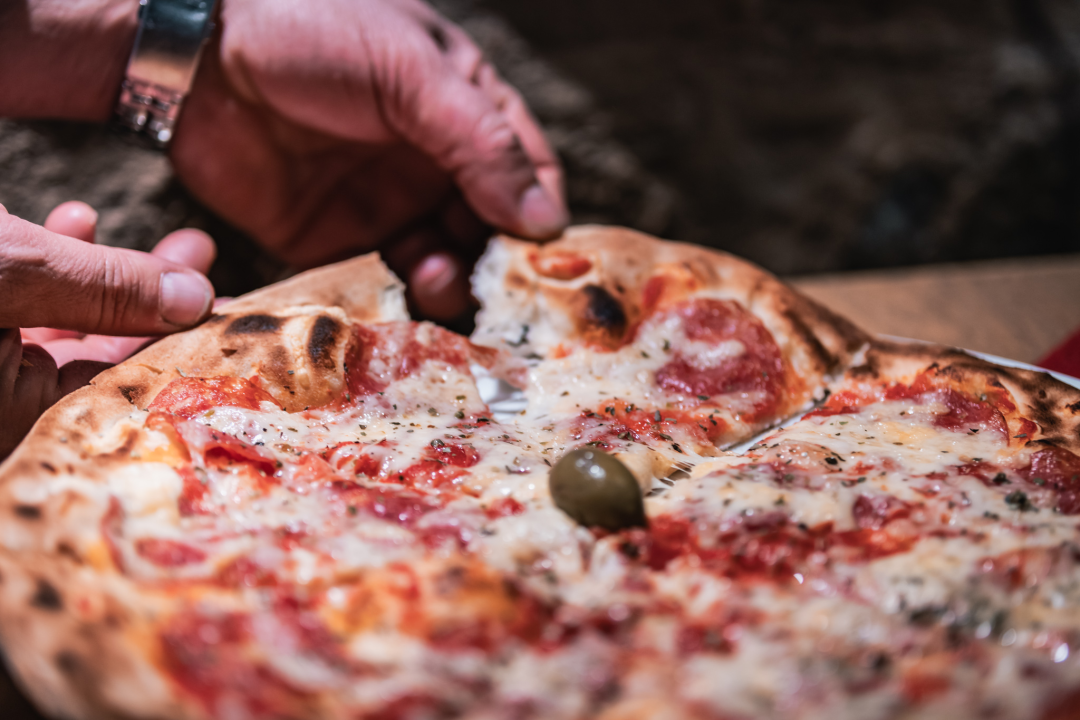 Osladite se vrhunskim delicijama iz konobe Brošćica u Tisnom!