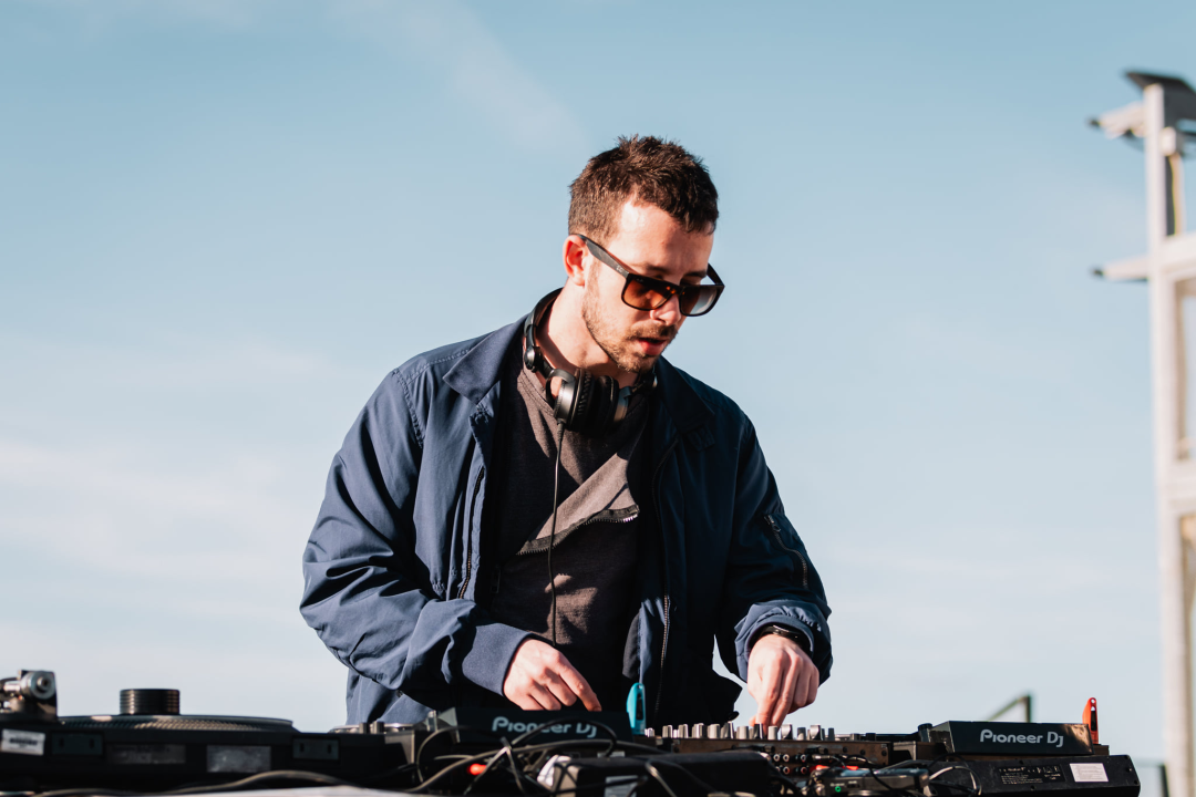 Šibeniku za rođendan poklanjamo spektakularne kadrove Šibenika uz SuggaDaddyja, Bakulu i Fikcija Mongera