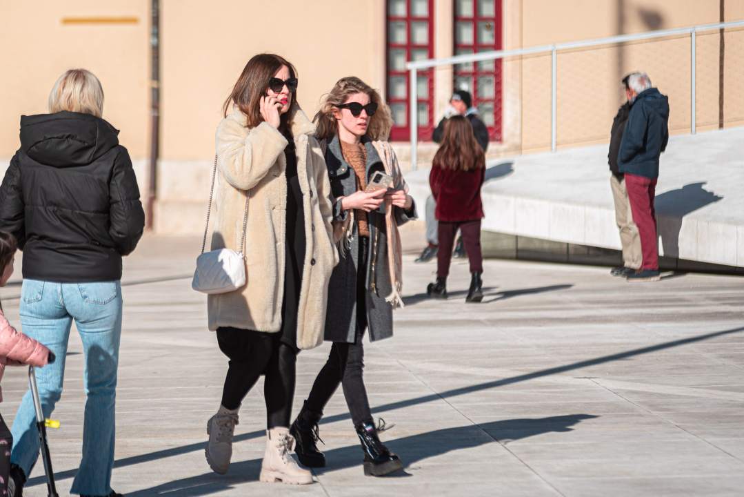 Ležerne kombinacije ovotjednih kraljica modnog đira u koje ćete se zaljubiti! 