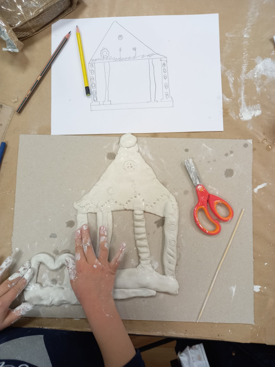 Upoznajte djecu s radom Arkki škole ovu nedjelju na radionici 'Pročelje hrama'! 