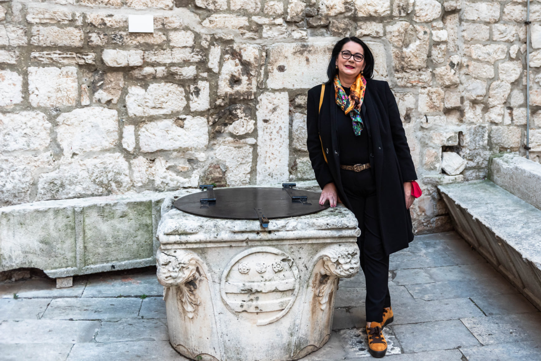 Bira se nova ‘Šibenska grandeca‘: Branka, Sineva, Katarina, Helena, Vanja, Maja i Edita ovogodišnje su kandidatkinje 