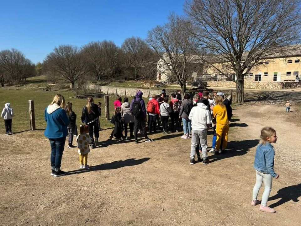 Tridesetak ukrajinske djece posjetilo Knin i tvrđavu: Dobro došli, prijatelji, Knin je uz vas! 