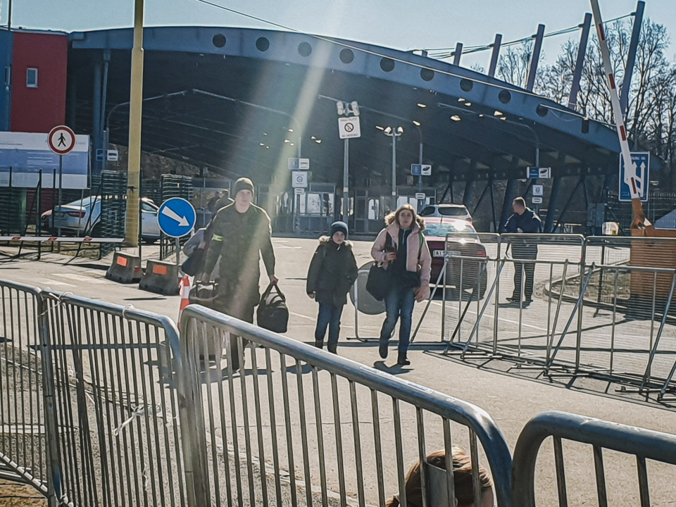 Proveli smo dva dana na granici s Ukrajinom: Umor, stres, strah i neizvjesnost, ali i neizmjerna zahvalnost