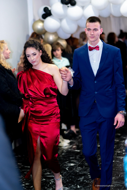 Gimnazijalci kao hollywoodske zvijezde u večeri koju će pamtiti do kraja života (1.dio)