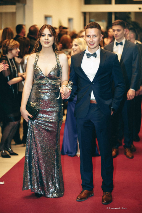 Učenici Medicinske škole u večeri koju će pamtiti do kraja života (2. dio)