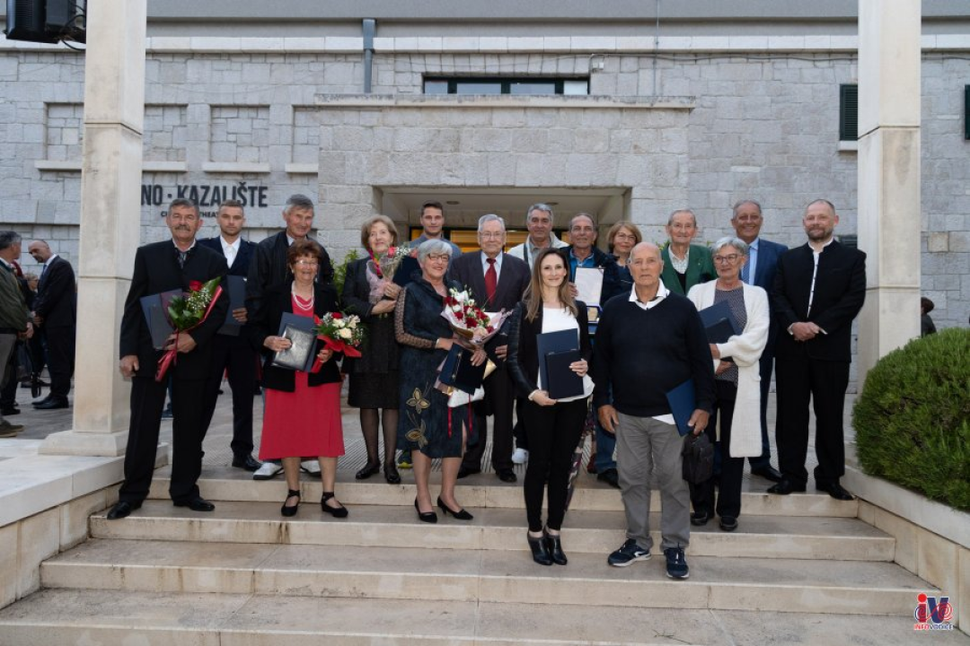 Sanja Radin Mačukat i Ante Bastić nagrađeni za životno djelo