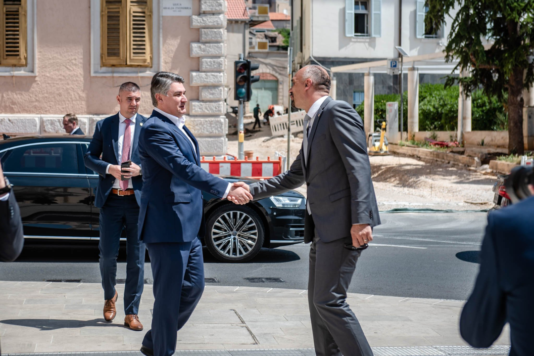 Dodijeljene nagrade zaslužnima, predsjednik Milanović poručio: 'Ovo je županija kvalitetnog života i pametnih ljudi' 