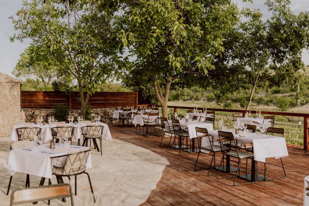 Konoba Campanelo otvorila je terasu s najljepšim pogledom uz gostovanje Melkiora Bašića!