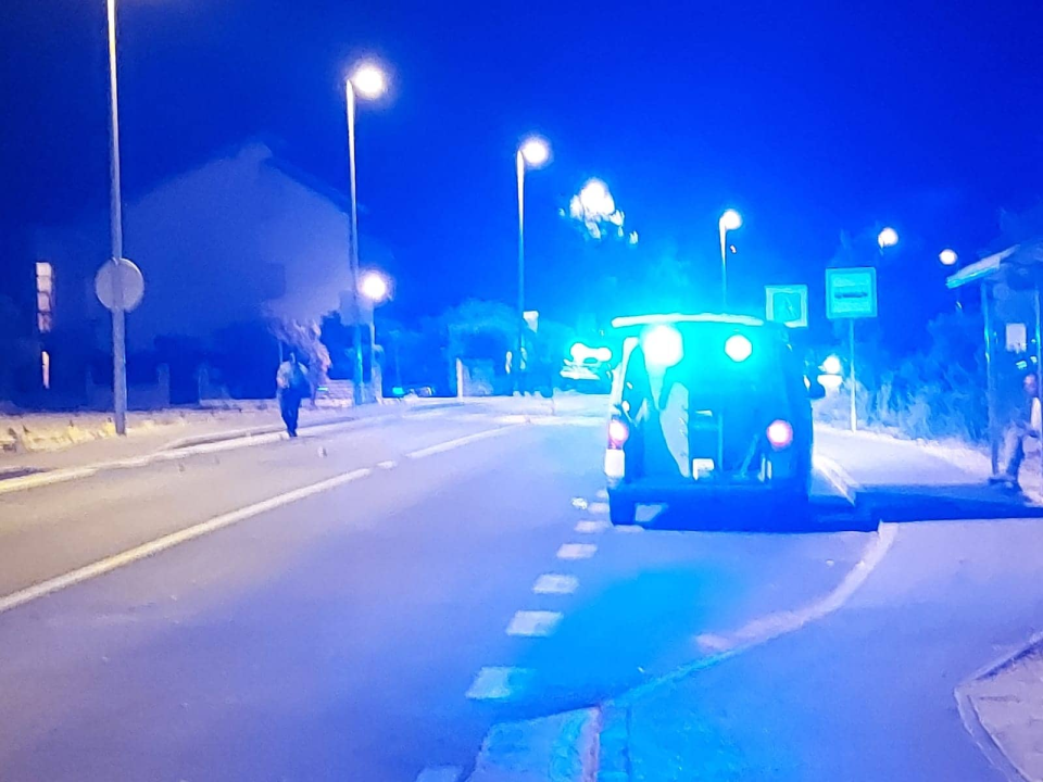 Automobil u Brodarici naletio na dvije djevojke, obje prebačene u šibensku bolnicu