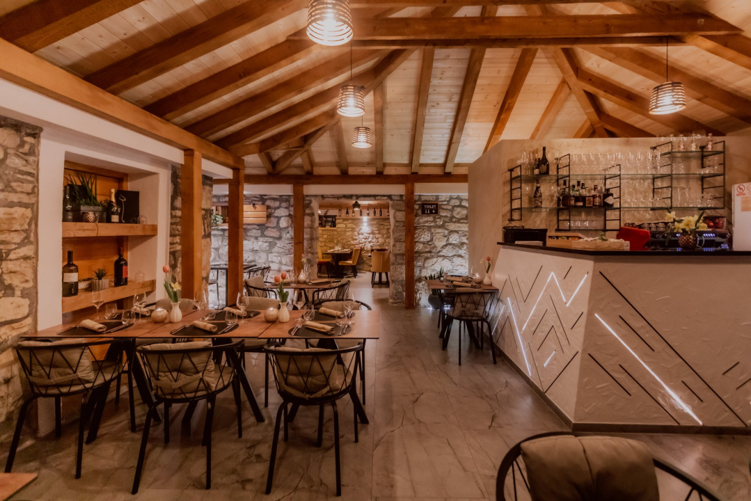 Konoba Campanelo otvorila je terasu s najljepšim pogledom uz gostovanje Melkiora Bašića!