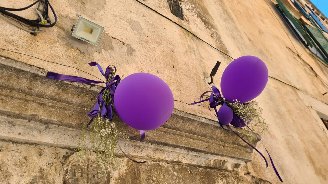 Cvjećar Luka Čular u Šibeniku organizira čajanku povodom jubileja engleske kraljice