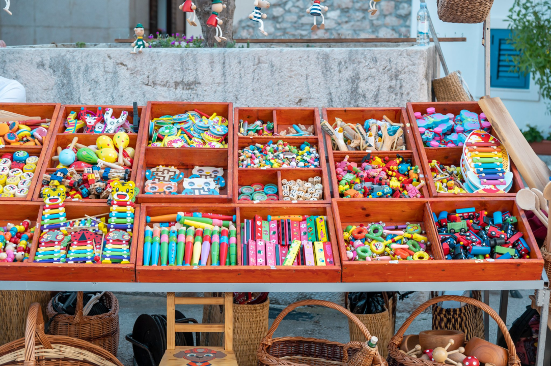 Na manifestaciji 'More na stolu' Tribunjci i njihovi gosti dobro se zabavili i fino pojeli