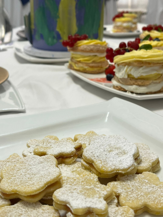 Polaznici POU Šibenik uspješno završili program prekvalifikacije za kuhare, konobare, pekare i slastičare!