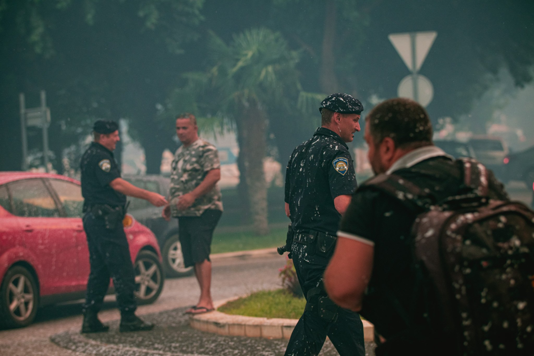 Fotogalerija koja otkriva razmjere plamenog užasa u Zatonu i Raslini